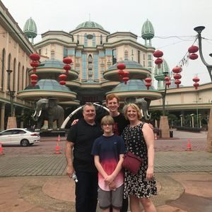 Meet your Posher, Edward